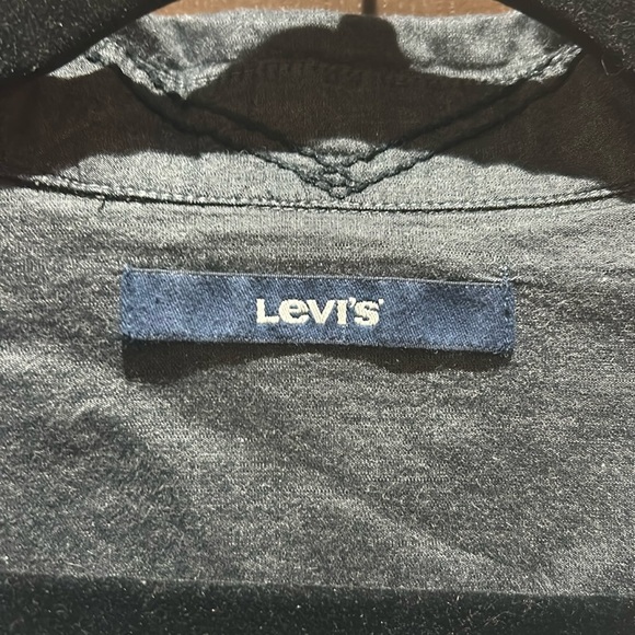 Men’s Levi’s Classic Western Shirt. - Picture 3 of 5